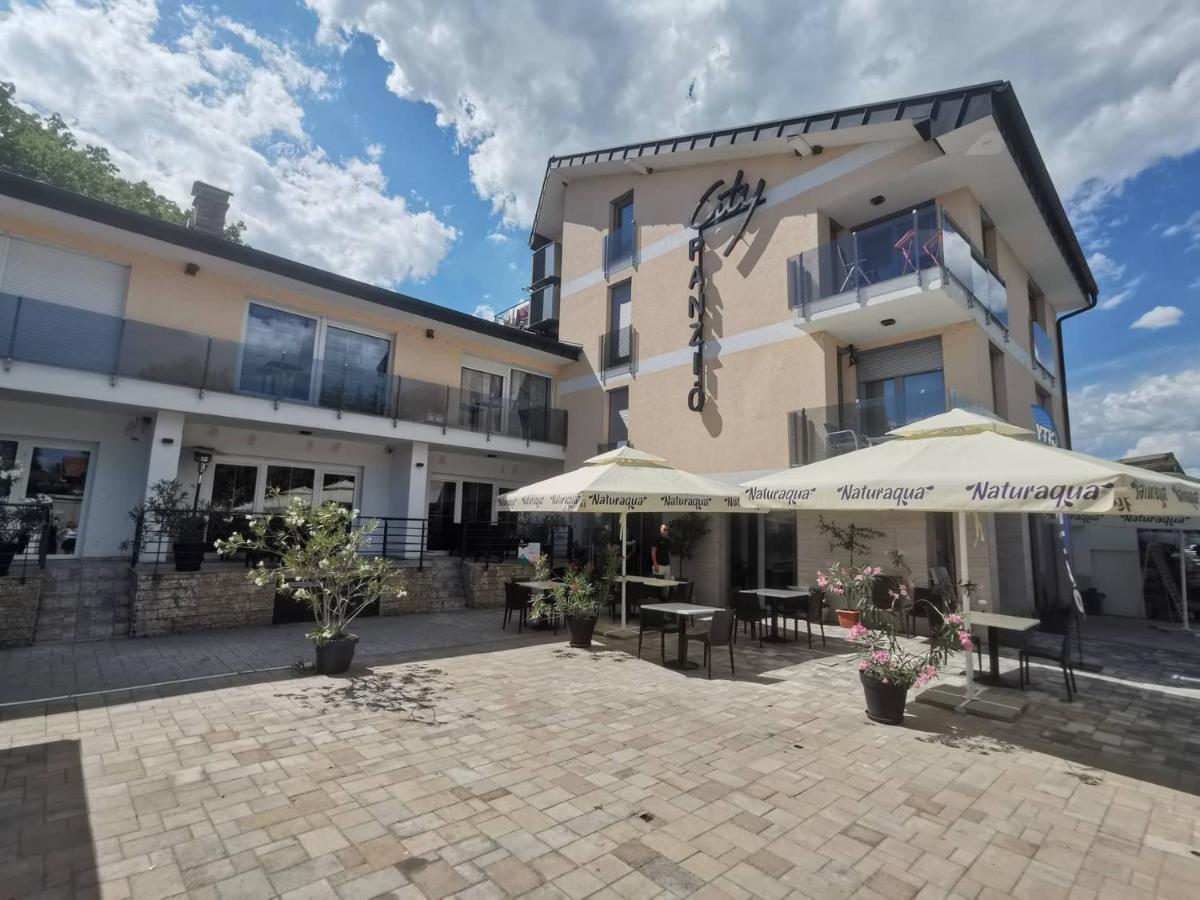 City Apartman ház Balatonlelle Exterior foto
