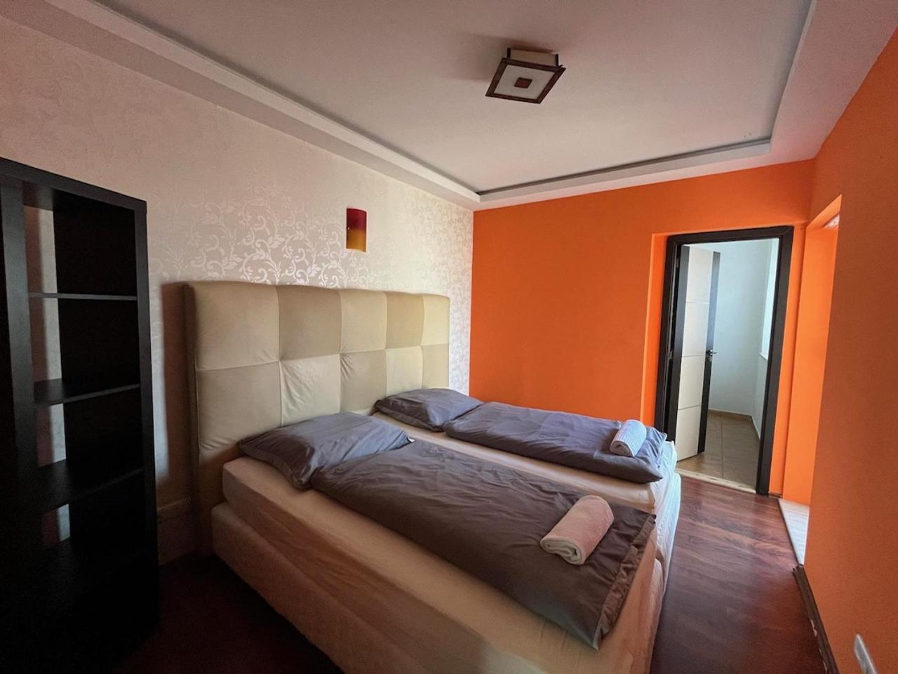 City Apartman ház Balatonlelle Exterior foto