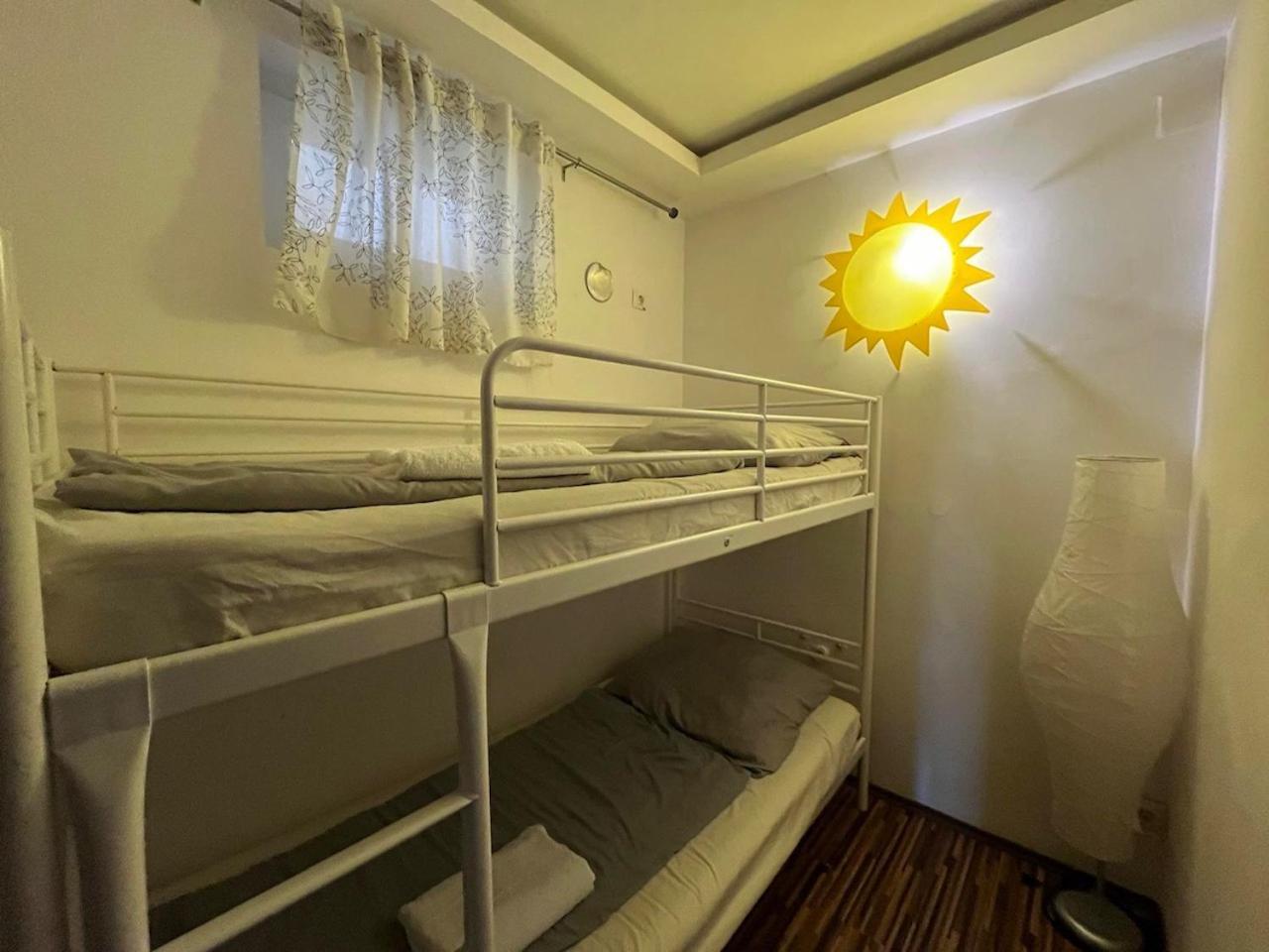 City Apartman ház Balatonlelle Exterior foto